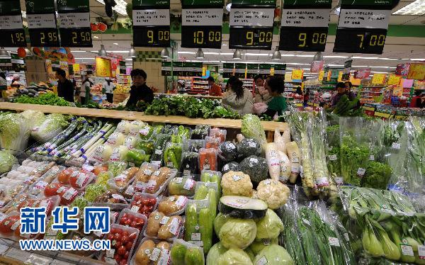 新華視點(diǎn):食品為何成為物價(jià)上漲“第一推手”?