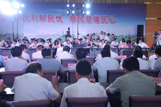 江蘇省市“政風(fēng)行風(fēng)熱線”聯(lián)動直播走進(jìn)南通