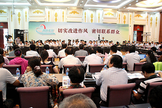 南通：“民心專列”成當(dāng)?shù)厝罕娫V求最暢通快車