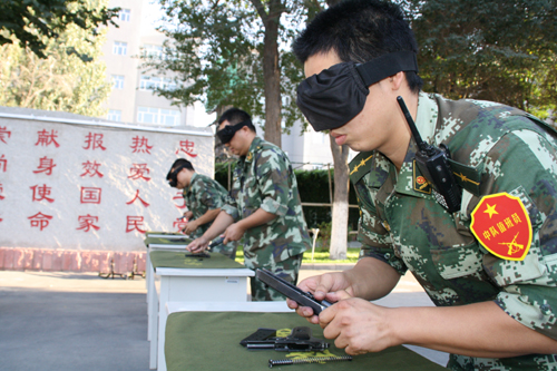 新疆公安邊防總隊后勤基地技能練兵謀打贏
