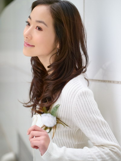 “無(wú)添加玉女＂韓雪天價(jià)代言國(guó)際品牌(圖)