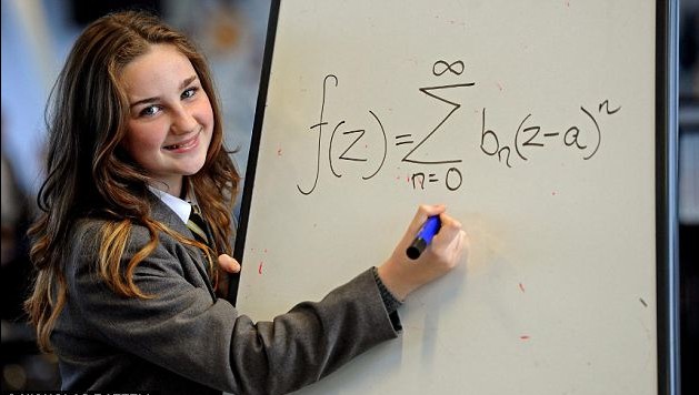 比愛因斯坦和霍金還聰明！英國12歲女孩智商為162