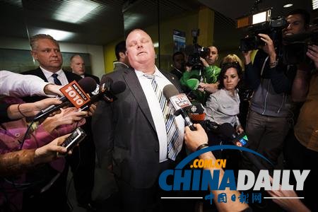 多倫多市長(zhǎng)正深陷“吸毒門(mén)” 兩名助手突然辭職