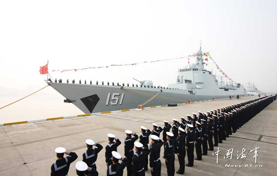 【盤點(diǎn)】中國(guó)海軍一年入列的17艘軍艦