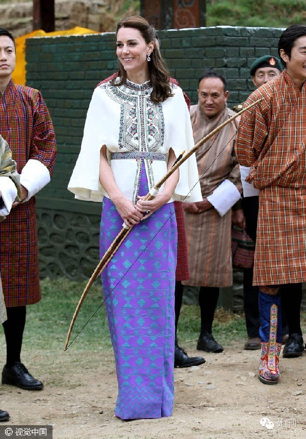 她貴比英女王，卻穿幾百塊的衣服美翻東南亞！