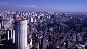 英國(guó)高官赴拉美游說(shuō)優(yōu)秀生留學(xué)英國(guó)