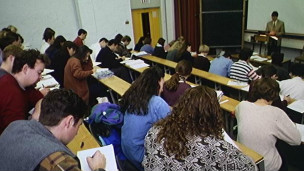 極端教士繼續(xù)在英國大學(xué)演講