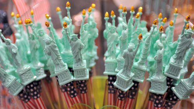 At liberty 自由，隨意