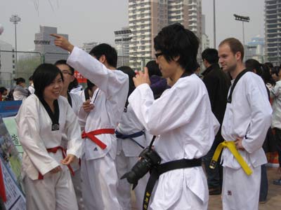 對(duì)外經(jīng)貿(mào)大學(xué)第13屆社團(tuán)文化節(jié)精彩圖片
