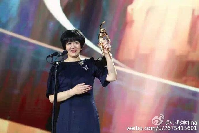 化了妝的女排妹子長(zhǎng)這樣 美得不敢認(rèn)（組圖）