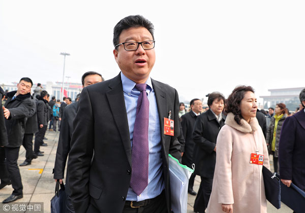 聚焦兩會(huì)：馬化騰、雷軍等企業(yè)大佬都說了啥?