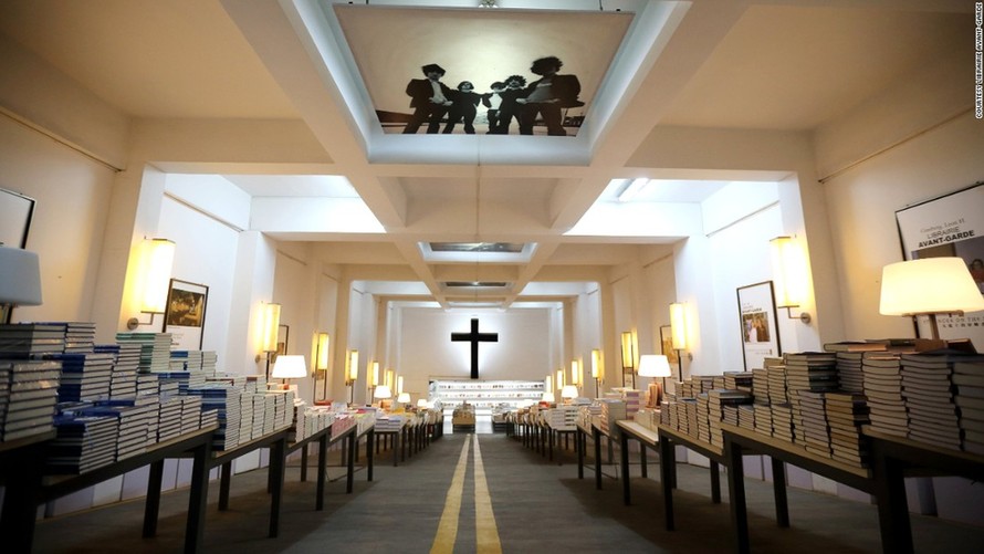 CNN評(píng)全球最酷18家書(shū)店