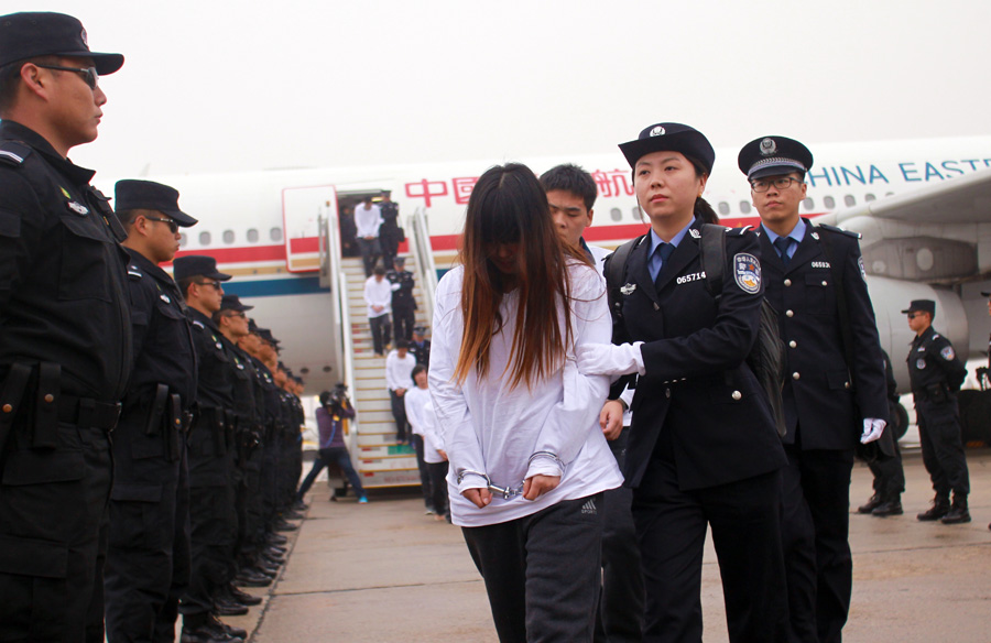 中國日報11月影像回眸：你不能對周圍世界熟視無睹