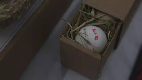你的烤馕、野蜂蜜和土雞蛋到了。看沙漠小村如何玩轉(zhuǎn)電商丨解碼中國