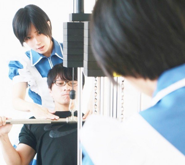 日本健身館：美麗“女仆”相陪 健身更有動(dòng)力