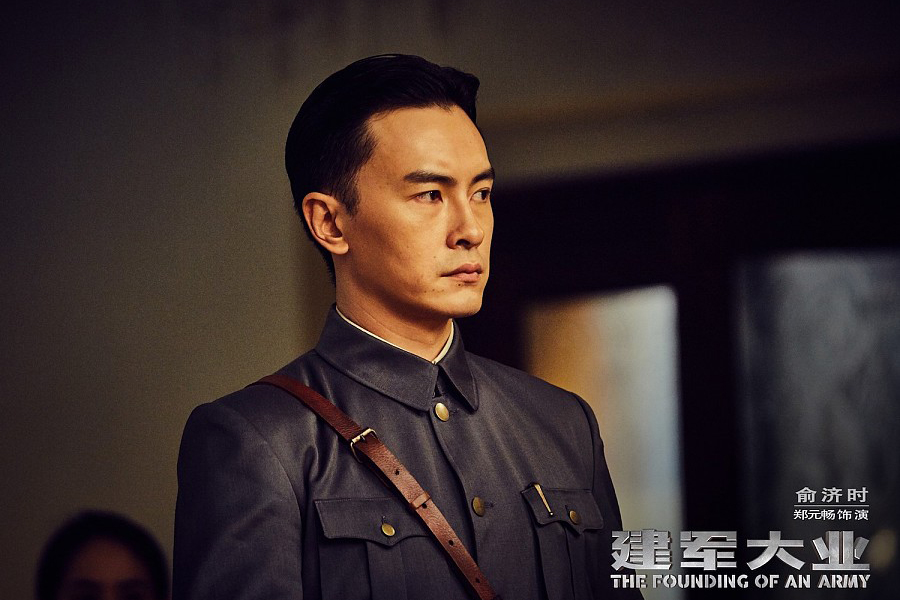 制服誘惑：國內演員誰穿軍裝最有范兒？（組圖）