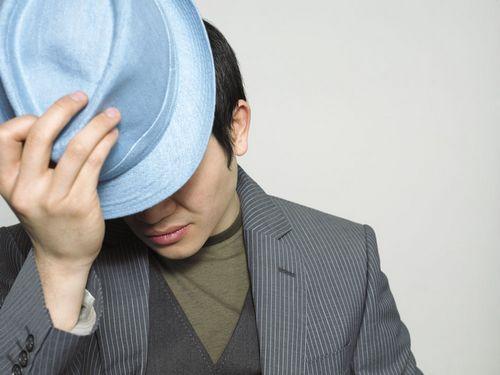 交友時(shí)請摘帽