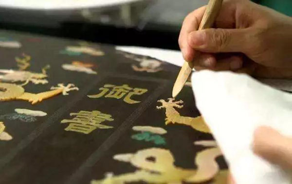 習(xí)近平特朗普同游故宮！那些讓特朗普驚嘆的殿、樓、齋，用英文怎么說(shuō)？