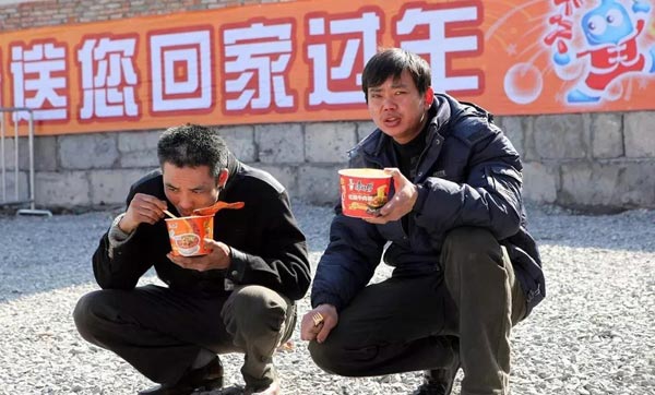 中國人不愛吃泡面了？熱心的BBC深入分析原因，有理有據(jù)，無法反駁