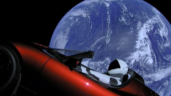 SpaceX獵鷹重型火箭首飛成功！馬斯克的特斯拉跑車(chē)上太空了