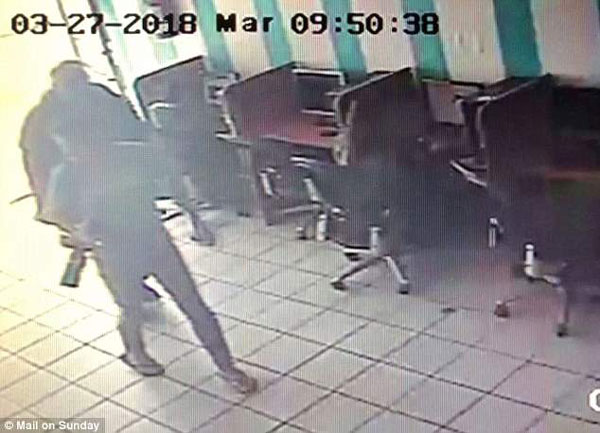 大婚前夕，哈里準岳父闖禍了！或因羞愧不參加女兒婚禮