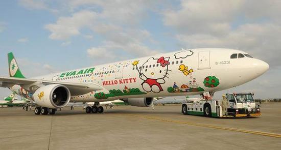 少女心爆棚！日本Hello Kitty主題新干線粉嫩出發(fā)