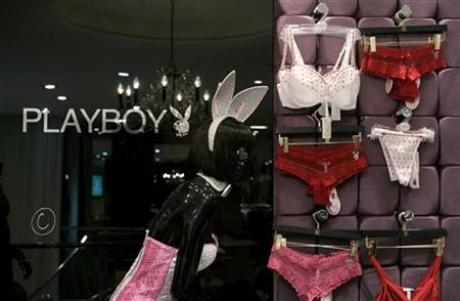 英國(guó)：熟女劇作促中年女性青睞性感內(nèi)衣