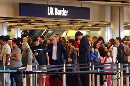 英國將對亞非“高風(fēng)險”國家游客收取3000英鎊入境押金